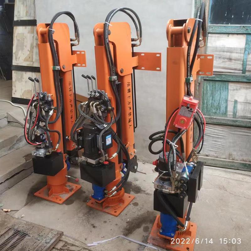 其它区重汽蓝牌随车吊 3.2吨 国六动力强 液压驱动 农用自卸起重机